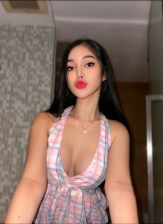 Avery - escort in Bangkok Photo 27 of 30