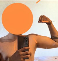 Avi 007 - Male escort in Gurgaon Photo 2 of 3
