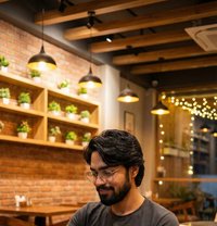 Avi Aoura - Male escort in New Delhi