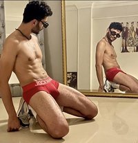 Avi Zayn - Male escort in Cairo