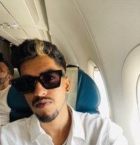 Avidu - Male escort in Kuala Lumpur