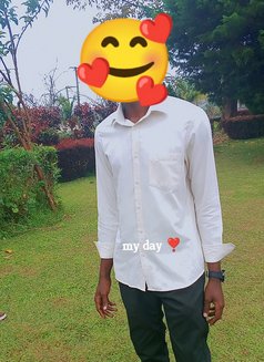 Avie - Acompañantes masculino in Kampala Photo 2 of 2