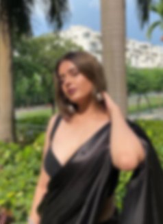 ๐ฃ๐ฟ๐ฎ๐ฐ๐ต๐ถ ๐๐น๐ถ๐๐ฒ ๐๐ฎ๐บ & ๐ ๐ฒ๐ฒt - escort in Chennai Photo 8 of 11