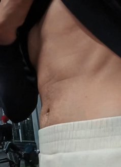 Avinash Singh - Male escort in New Delhi Photo 4 of 8