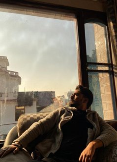 Avinash Singh - Male escort in New Delhi Photo 5 of 8