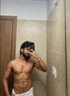 Avinash Singh - Male escort in New Delhi Photo 7 of 9
