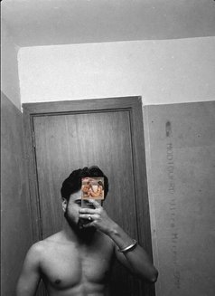 Avinash Singh - Male escort in New Delhi Photo 8 of 9