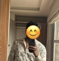 Avinashdiwedi2110 - masseur in Pune