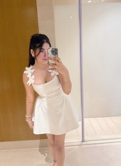 Avira Gupta Vip Indian Girl - escort in Abu Dhabi Photo 5 of 5