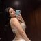 Neha independent delhi incall in gk 2 - puta in New Delhi Photo 3 of 4