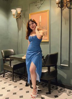 Avirra Gupta - puta in Abu Dhabi Photo 1 of 5