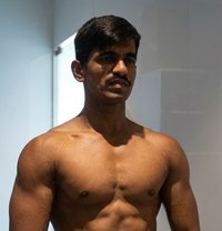 Avishkar - Male escort in Mumbai