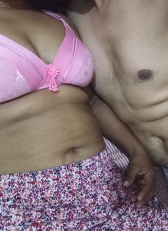AVISKA AND ASHANI COUPLE LIVE CAM SERVIC - escort in Colombo Photo 11 of 12
