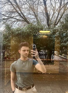 Aviv - Male escort in İstanbul Photo 3 of 6