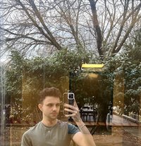 Aviv - Male escort in İstanbul