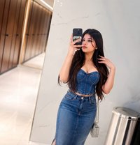 Avleen Kaur - puta in Lucknow