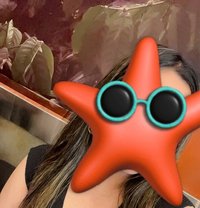 Avneet - adult performer in Lucknow