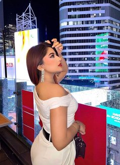 Avneet Kaur - escort in Sharjah Photo 1 of 3