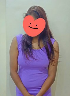 Avni Cam and Real Meet - escort in New Delhi Photo 1 of 4