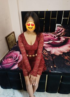 Avni, Delhi Single Girl for Real Meet - escort in New Delhi Photo 3 of 5