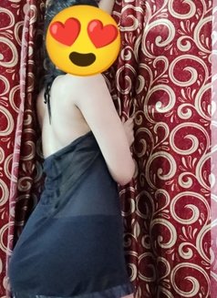 Avni, Independent College Girl Available - escort in New Delhi Photo 5 of 6