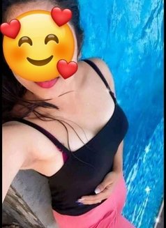 Avni independent 🫦Real Meet & Cam Show - puta in Bangalore Photo 2 of 3