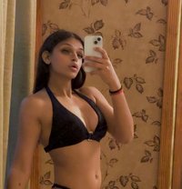 Avni - escort in Pune Photo 17 of 21