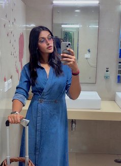 Avni - escort in Ahmedabad Photo 16 of 16
