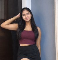 Avni cam or real meet 🫶 - puta in Hyderabad