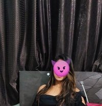 Avni - escort in Pune