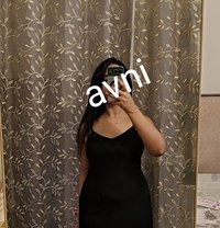 Avni - puta in Noida