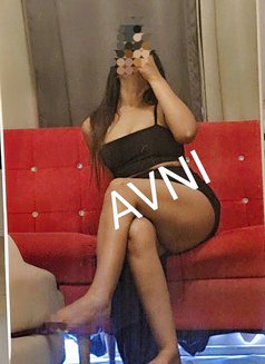 Avni - puta in Noida Photo 1 of 3