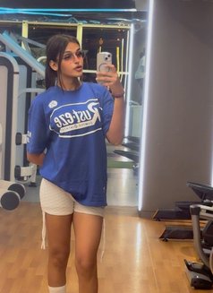 Avni - puta in Pune Photo 18 of 21