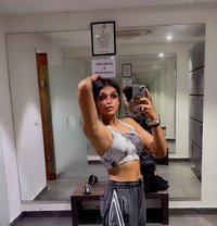 Avni - escort in Pune