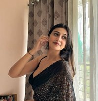 Avni - escort in Pune