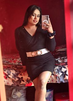 Avni Real Meet & Video Call - Transsexual escort in Kolkata Photo 8 of 18