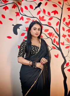 Avni Real Meet & Video Call - Transsexual escort in Kolkata Photo 11 of 18