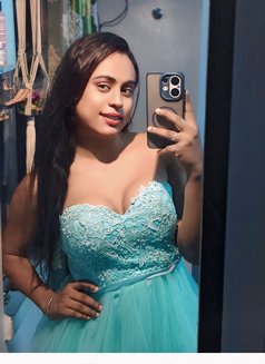 Avni Real Meet & Video Call - Transsexual escort in Kolkata Photo 13 of 18