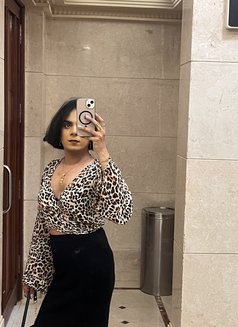 Avni Thakur - Transsexual escort in Noida Photo 2 of 6