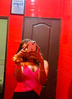 Avni Thakur - Transsexual escort in Noida Photo 3 of 6