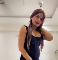 Avnit - Acompañantes transexual in Pune