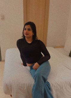 Avnit - Acompañantes transexual in Pune Photo 5 of 7