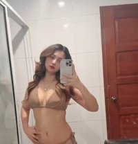 Awa -CIM-Natural Boobs/Ass - puta in Bangkok