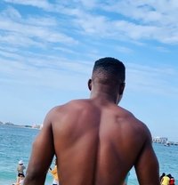 Coolblaqking - Male escort in Dubai