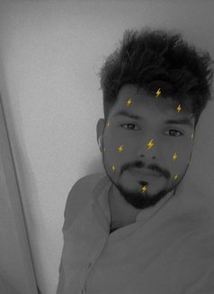 Awias Ali - Male escort in Lahore Photo 3 of 5