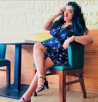 Awisha Premarathna - escort in Colombo