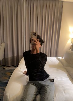 Aws - Male escort in Jeddah Photo 11 of 12