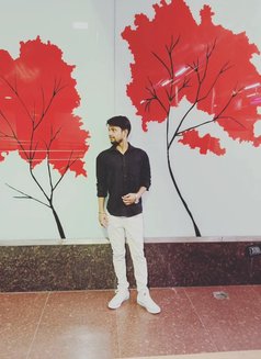 Awwdose - Male escort in New Delhi Photo 4 of 7