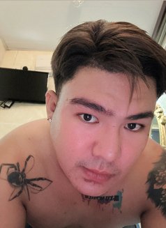 Axl Miguel - Male escort in Hong Kong Photo 7 of 12