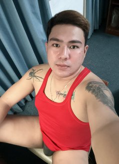 Axl Miguel - Male escort in Singapore Photo 12 of 12